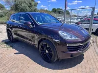 Usado Porsche Cayenne Platinum Edition 245 CV (180 kW) 2014 Granate SUV