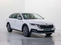 Usado Skoda Octavia 150 CV (110 kW) 2023 Blanco Familiar