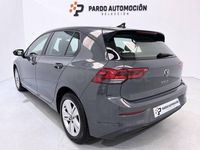 Usado VW Golf VIII Life 115 CV (84 kW) 2020 Gris / plata Berlina
