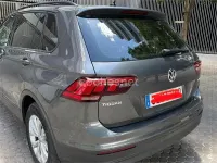 Usado VW Tiguan Edition 150 CV (110 kW) 2017 Gris / plata SUV