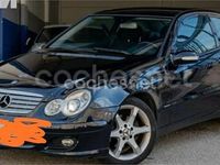 Usado Mercedes C200 163 CV (119 kW) 2005 Azul Berlina