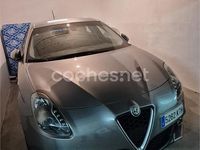 Usado Alfa Romeo Giulietta Super 120 CV (88 kW) 2019 Gris / plata Utilitario