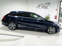 Usado Mercedes CLA180 108 CV (79 kW) 2018 Azul Berlina