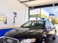 Usado Audi A4 140 CV (102 kW) 2006 Azul Berlina