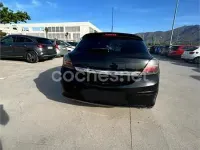 Usado Opel Astra GTC Sport 150 CV (110 kW) 2006 Negro Berlina