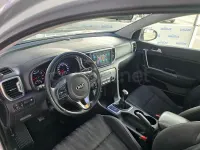 Usado Kia Sportage 132 CV (97 kW) 2017 Gris / plata SUV