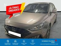 Usado Hyundai i30 121 CV (88 kW) 2022 Marrón Berlina