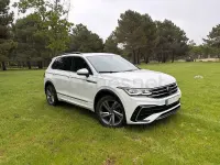 Usado VW Tiguan R-line 150 CV (110 kW) 2022 Blanco SUV