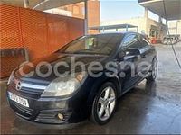 Usado Opel Astra GTC Sport 100 CV (73 kW) 2005 Negro Berlina