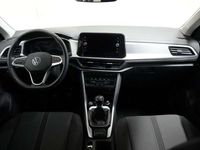 Usado VW T-Roc Life 116 CV (85 kW) 2024 Gris SUV