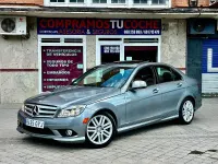Usado Mercedes C300 Avantgarde 231 CV (169 kW) 2009 Gris / plata Berlina