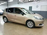 Usado Renault Scénic III LIMITED 110 CV (80 kW) 2014 Beige Monovolumen