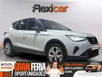 Używany Seat Arona FR 150 KM (110 kW) 2023 Biały SUV