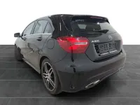 Usado Mercedes A180 122 CV (89 kW) 2018 Negro Utilitario