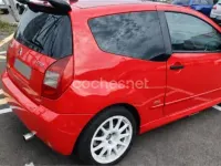 Usado Citroën C2 125 CV (91 kW) 2005 Rojo Utilitario