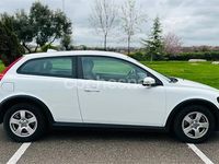 Usado Volvo C30 Summum 109 CV (80 kW) 2007 Blanco Utilitario