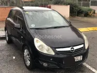 Usado Opel Corsa Cosmo 75 CV (55 kW) 2009 Negro Utilitario