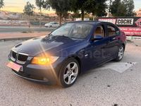 Usado BMW 318 129 CV (94 kW) 2007 Azul Berlina