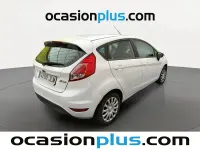 Usado Ford Fiesta Trend 95 CV (69 kW) 2016 Blanco Utilitario