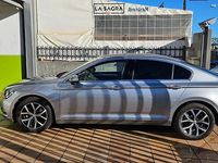 Usado VW Passat Executive 150 CV (110 kW) 2019 Gris Berlina