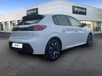 Usado Peugeot 208 Active 100 CV (73 kW) 2024 Blanco Utilitario