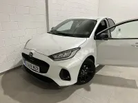 Usado Mazda 2 Homura-Line 116 CV (85 kW) 2025 Blanco Utilitario