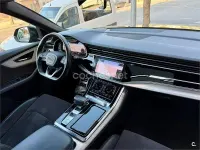 Usado Audi Q8 S-Line 286 CV (210 kW) 2019 Negro SUV