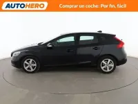 Usado Volvo V40 Kinetic 115 CV (84 kW) 2014 Negro Familiar