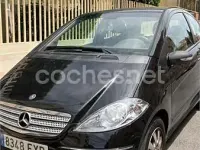 Usado Mercedes A160 82 CV (60 kW) 2007 Negro Berlina