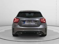 Usado Mercedes A180 Style 109 CV (80 kW) 2018 Gris Utilitario