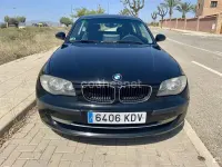 Usado BMW 118 143 CV (105 kW) 2008 Negro Utilitario