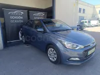 Usado Hyundai i20 84 CV (61 kW) 2018 Azul Berlina