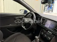 Käytetty Seat Leon FR 150 HP (110 kW) 2020 Sininen Sedan