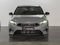 Usado Kia Ceed Style 120 CV (88 kW) 2023 Gris Utilitario
