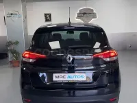 Usado Renault Scénic LIMITED 130 CV (95 kW) 2017 Negro Monovolumen