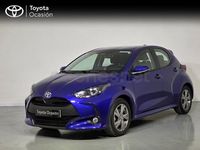 Usado Toyota Yaris Hybrid Active 116 CV (85 kW) 2025 Azul Berlina