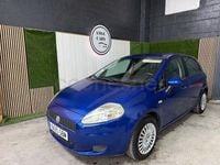 Usado Fiat Grande Punto Active 90 CV (66 kW) 2008 Azul Utilitario