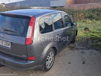 Usado Ford C-MAX Ghia 145 CV (106 kW) 2004 Gris / plata Monovolumen