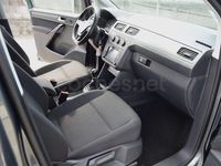 Usado VW Caddy Maxi Comfortline 150 CV (110 kW) 2019 Gris / plata Monovolumen