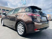 Usado Lexus CT200h 136 CV (100 kW) 2012 Marrón Berlina