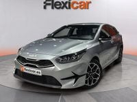 Occasion Kia Ceed Style 120 PK (88 kW) 2024 Grijs Hatchback