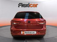 Usado Seat Leon ST Reference 105 CV (77 kW) 2015 Burdeos Familiar