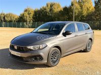 Usado Fiat Tipo 130 CV (95 kW) 2022 Gris / plata Familiar