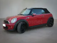 Usado Mini One Cabriolet 98 CV (72 kW) 2012 Rojo Descapotable