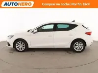 Usado Seat Leon Style 110 CV (80 kW) 2021 Blanco Berlina