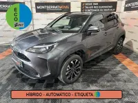Nuevo Toyota Yaris Cross Active 130 CV (95 kW) 2026 Gris / plata SUV