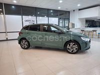 Nuevo Hyundai i20 100 CV (73 kW) 2025 Verde Berlina