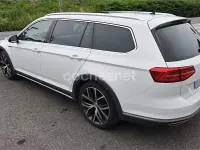 Usado VW Passat 190 CV (139 kW) 2017 Blanco Familiar