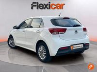 Käytetty Kia Rio 100 HP (73 kW) 2018 Valkoinen