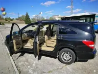 Usado SsangYong Rodius Limited 165 CV (121 kW) 2007 Negro Monovolumen